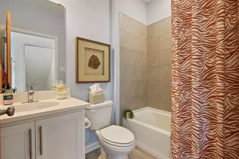Bath - 341 Ensemble Way, Frederick, MD 21701 photo 5 of 11