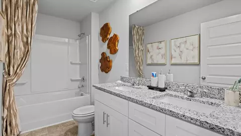 Bath - 903 Innisbrook Dr, Evans, GA 30809 photo 3 of 4