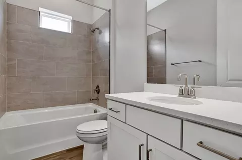Bath - 249 Day Dream Dr, Saint Augustine, FL 32092 photo 1 of 3