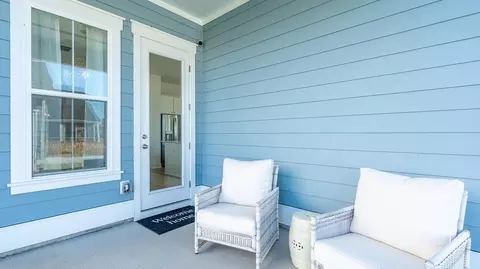 Exterior - 174 Beamon Loop, Summerville, SC 29486 photo 2 of 8