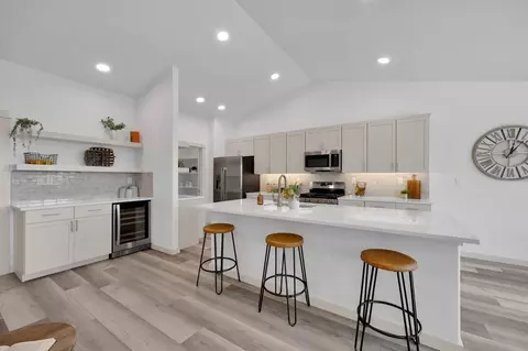 Kitchen - 6401 Road 52, Pasco, WA 99301 photo 6 of 8