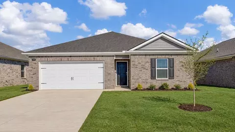 3500 Hawthorn Way, Paragould, AR 72450