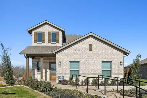 8224 Kingfisher Rd, Aubrey, TX 76227