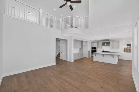 Living - 986 Peters Rd S, Madera, CA 93636 photo 6 of 11