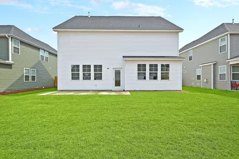 Exterior - 219 Creek Pointe Dr, Moncks Corner, SC 29461 photo 8 of 12