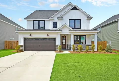 Exterior - 219 Creek Pointe Dr, Moncks Corner, SC 29461 photo 10 of 12