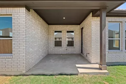 Exterior - 122 Alvin Dr, Buda, TX 78610 photo 8 of 10