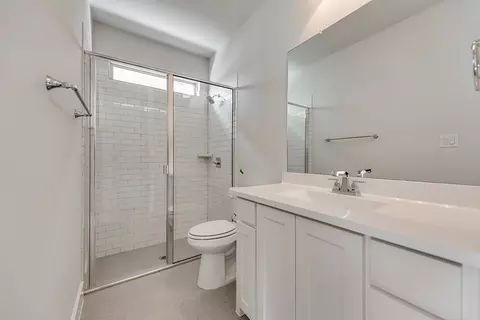 Bath - 620 Donegal Dr, Celina, TX 75009 photo 1 of 14