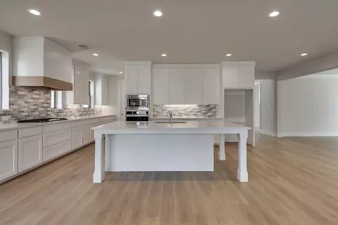 Kitchen - 620 Donegal Dr, Celina, TX 75009 photo 1 of 7