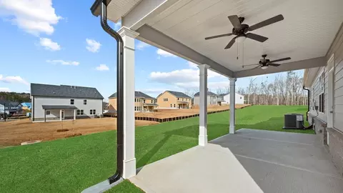 Exterior - 610 Edgar St, Hampton, GA 30228 photo 2 of 5
