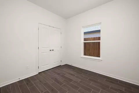 Bedroom - 5305 Moses Loop, Laredo, TX 78046 photo 3 of 8