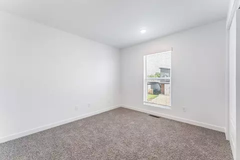 Bedroom - 721 Apollo Ave, Centerton, AR 72719 photo 5 of 13