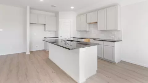 Kitchen - 10606 Flight Deck Ct, Conroe, TX 77303 photo 1 of 3