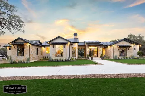 8183 Blue Oak Way, San Antonio, TX 78266