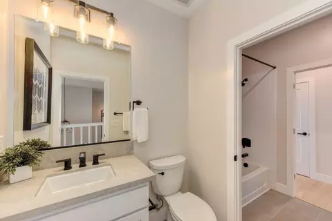 Bath - 1308 Bear Creek Dr, Rocklin, CA 95765 photo 3 of 15