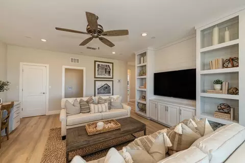 Living - 1308 Bear Creek Dr, Rocklin, CA 95765 photo 14 of 15