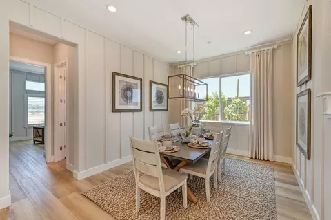 Dining - 1308 Bear Creek Dr, Rocklin, CA 95765 photo 14 of 17