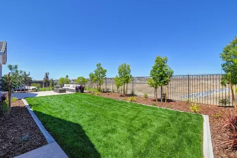 Exterior - 1308 Bear Creek Dr, Rocklin, CA 95765 photo 22 of 35