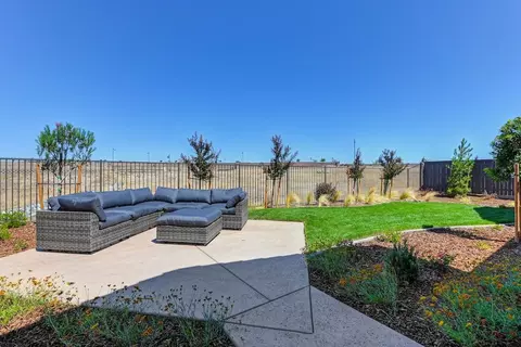 Exterior - 1308 Bear Creek Dr, Rocklin, CA 95765 photo 16 of 35