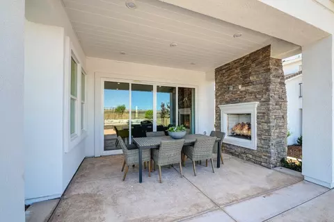 Exterior - 1308 Bear Creek Dr, Rocklin, CA 95765 photo 21 of 35