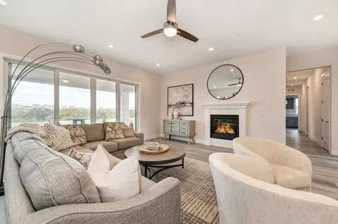 Living - 1308 Bear Creek Dr, Rocklin, CA 95765 photo 12 of 15