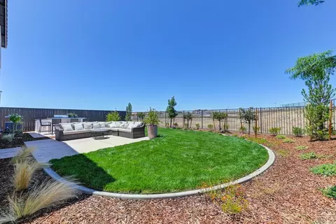 Exterior - 1308 Bear Creek Dr, Rocklin, CA 95765 photo 27 of 35
