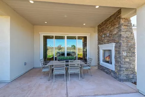 Exterior - 1308 Bear Creek Dr, Rocklin, CA 95765 photo 15 of 35