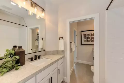 Bath - 1308 Bear Creek Dr, Rocklin, CA 95765 photo 4 of 15