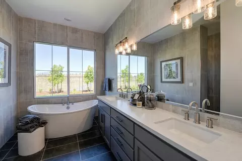 Bath - 1308 Bear Creek Dr, Rocklin, CA 95765 photo 13 of 15