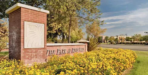 View/Area - 3800 Wagon Way, Shafter, CA 93263 photo 7 of 8