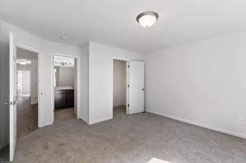 Bedroom - 2207 Heatherfield Dr, Rolla, MO 65401 photo 1 of 3