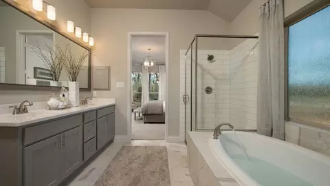 Bath - 113 Blackberry Cv, Georgetown, TX 78628 photo 1 of 3