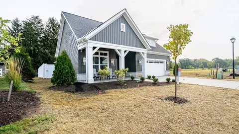 5302 Charlottes Way, Sheffield Village, OH 44035