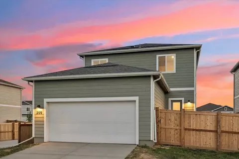 Exterior - 717 Tenderfoot Dr, Berthoud, CO 80513 photo 6 of 6