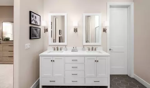 Bath - 1182 Olive Hill Rd, Paso Robles, CA 93446 photo 1 of 3