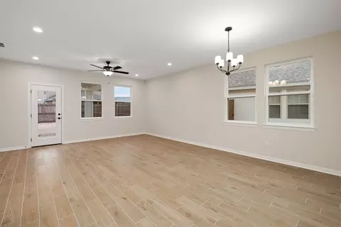 Living - 119 Cabin St, Laredo, TX 78046 photo 4 of 7