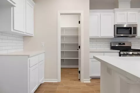 Entry Way - Undisclosed, Laredo, TX 78046 photo 1 of 3
