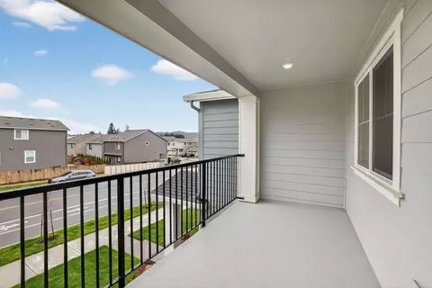 Exterior - 3723 SW Knapp Dr, Gresham, OR 97080 photo 3 of 3