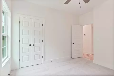 Bedroom - 1004 Crossing Ct E, Valley, AL 36854 photo 5 of 9
