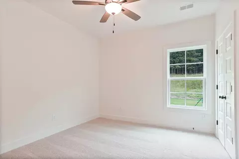 Bedroom - 1004 Crossing Ct E, Valley, AL 36854 photo 6 of 9