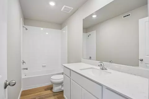 Bath - 841 Emerald Lakes St, Severance, CO 80550 photo 2 of 2