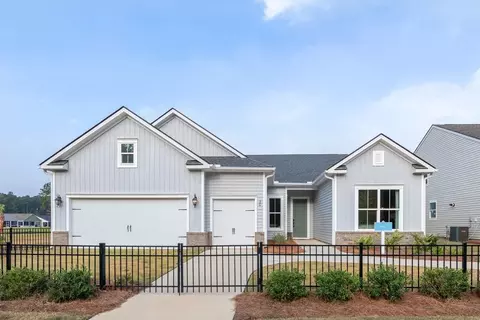 10 Knotty Pine Dr, Bluffton, SC 29909