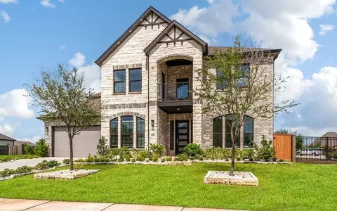Exterior - 8502 Trident Point Dr, Cypress, TX 77433 photo 2 of 11