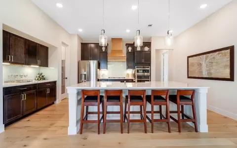 Kitchen - 8502 Trident Point Dr, Cypress, TX 77433 photo 6 of 10