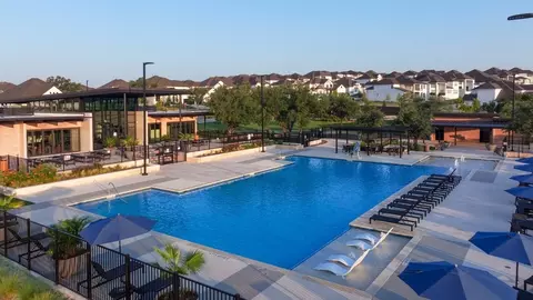 Exterior - 5341 Bellano Bnd, Leander, TX 78641 photo 6 of 9