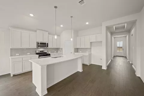 10809 Rothland St, Crowley, TX 76036