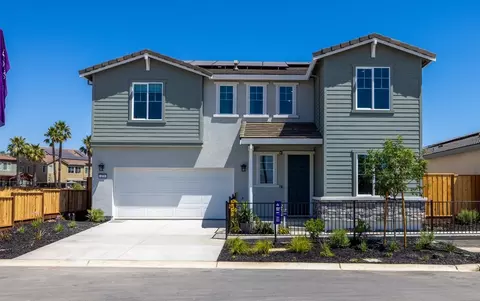 Exterior - 379 Astilbe St, Discovery Bay, CA 94505 photo 3 of 3