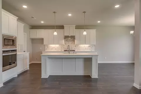 Kitchen - 11436 Wulstone Rd, Haslet, TX 76052 photo 1 of 10