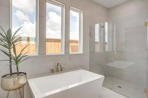 Bath - 101 Lantern Ridge Dr, Aledo, TX 76008 photo 12 of 17