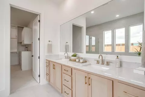 Bath - 101 Lantern Ridge Dr, Aledo, TX 76008 photo 13 of 17
